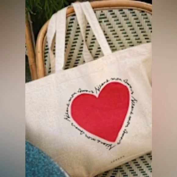 Sezane 100% Cotton Heart Totebag - Picture 6 of 8
